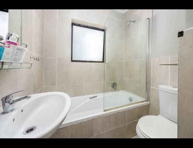 2 BEDROOM APARTMENT FOR SALE IN SILVER OAKS